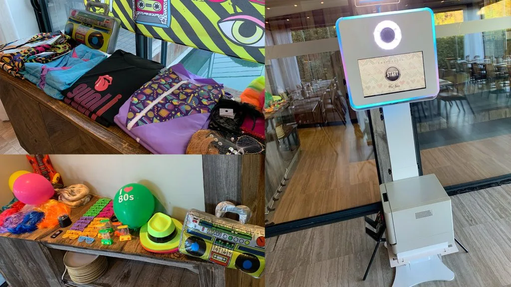 Collaborateurs prenant la pose devant une PixMeBox pendant un séminaire d’entreprise
